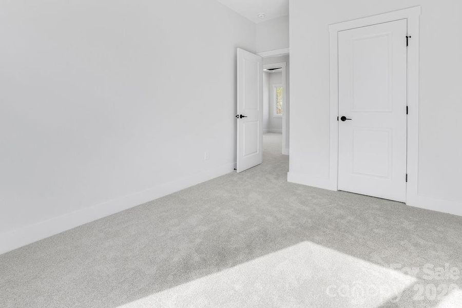 Spacious, unfurnished interior of a new home in , Gastonia (Image 18).