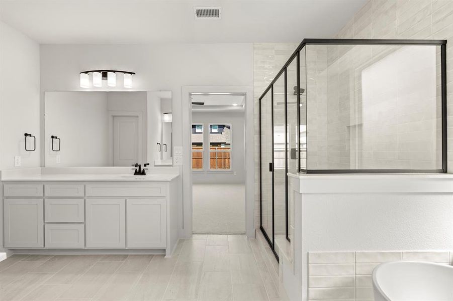 22. 6109 Shasta - Bath (4)