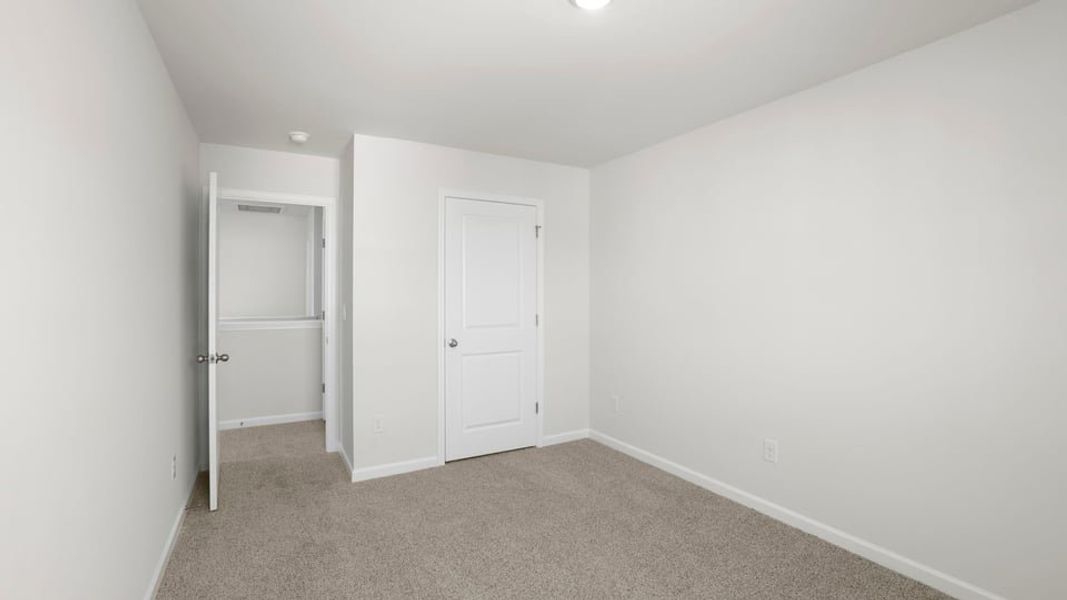 Spacious, unfurnished interior of a new home in Durbin Meadows, Fountain Inn (Image 27). Spacious, unfurnished interior of a new home in Durbin Meadows, Fountain Inn (Image 27).