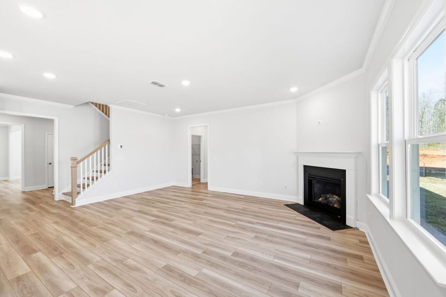 Spacious, unfurnished interior of a new home in Carriage Estates, Lexington (Image 46).