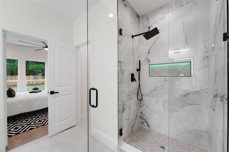 Furnished interior view inside a new home in , Dallas (Image 19).