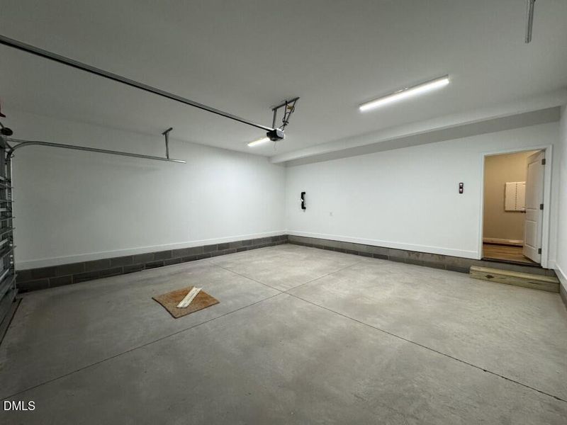 2026-03-25 20.12.48 (Medium)