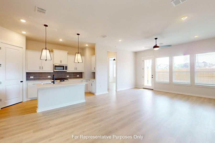 Image 17 of a home in Estancia West. Image 17 of a home in Estancia West.