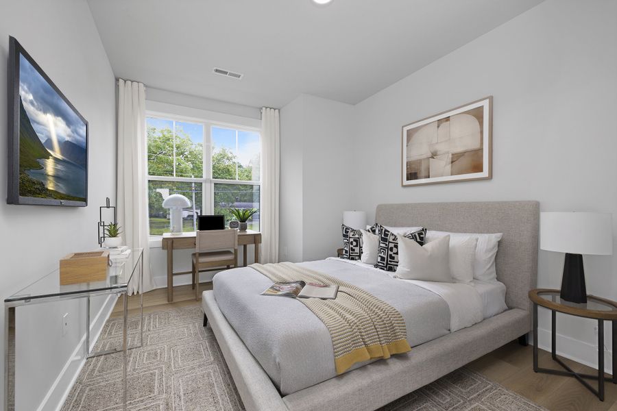 Pomona End Unit - Bedroom 3