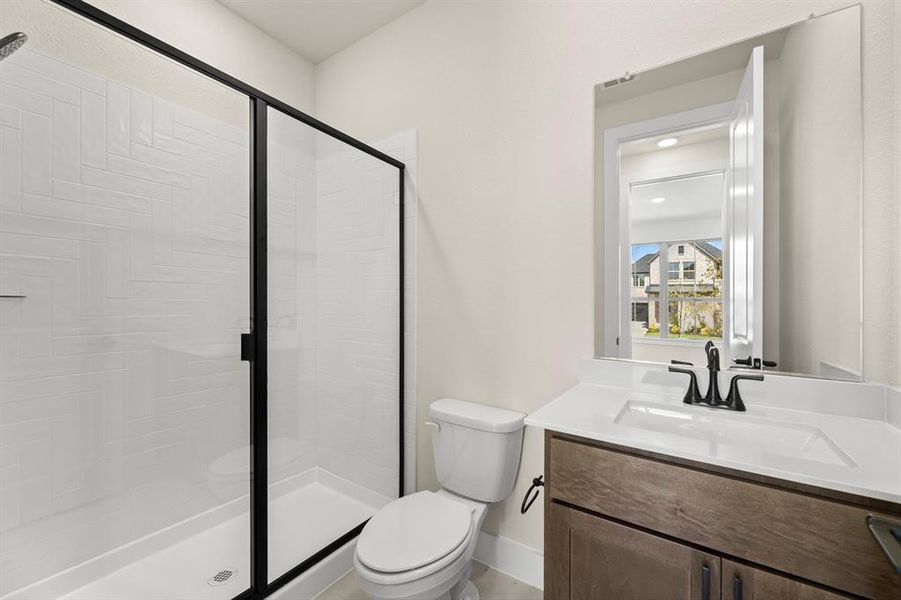 05. 1144 Amaryllis - 2ND Bath