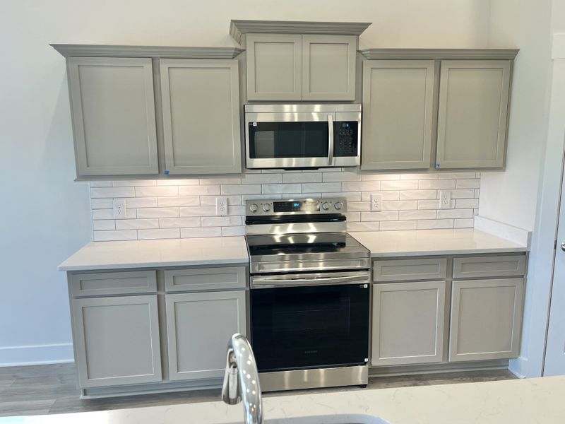 Furnished interior view inside a new home in Brewer Point, Murfreesboro (Image 8).