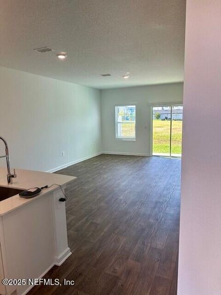 Image 31 of a home in Corsair.