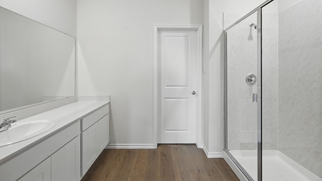 Representative furnished interior of a home built from the Ozark by D.R. Horton in Whitewing Trails, Princeton (Image 8).