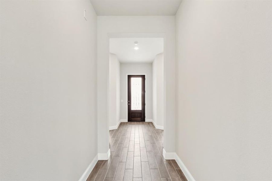 Spacious, unfurnished interior of a new home in Somerset, Venus (Image 28). Spacious, unfurnished interior of a new home in Somerset, Venus (Image 28).