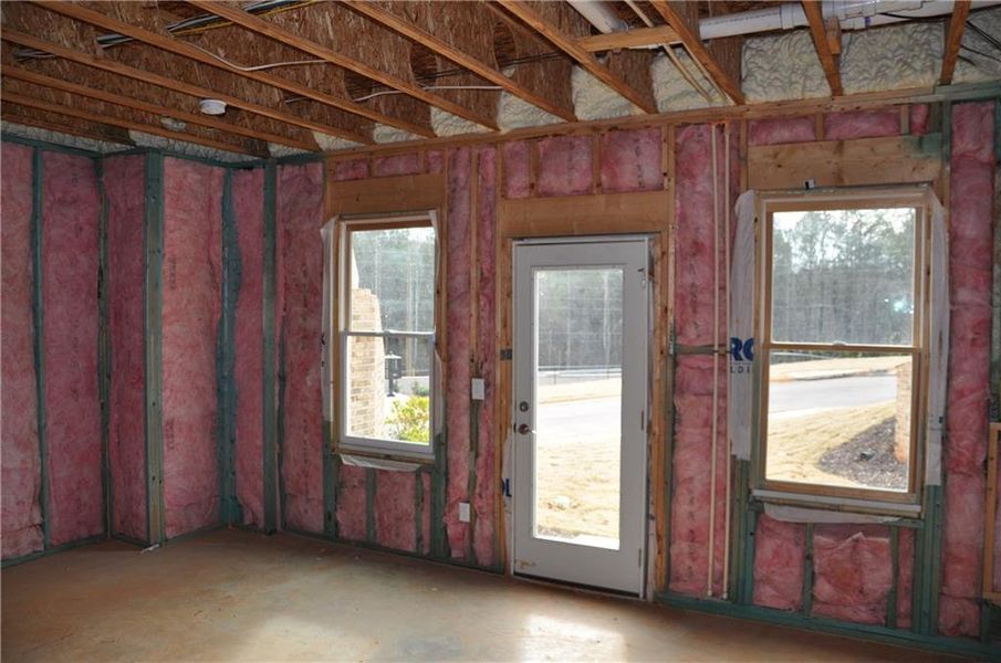 Spacious, unfurnished interior of a new home in Chattahoochee Reserve, Cumming (Image 27). Spacious, unfurnished interior of a new home in Chattahoochee Reserve, Cumming (Image 27).