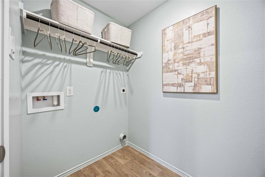 Spacious, unfurnished interior of a new home in Pineapple Square, Houston (Image 18).