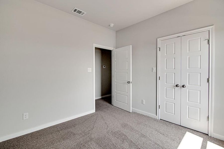 Spacious, unfurnished interior of a new home in Trails of Fossil Creek, Fort Worth (Image 24). Spacious, unfurnished interior of a new home in Trails of Fossil Creek, Fort Worth (Image 24).
