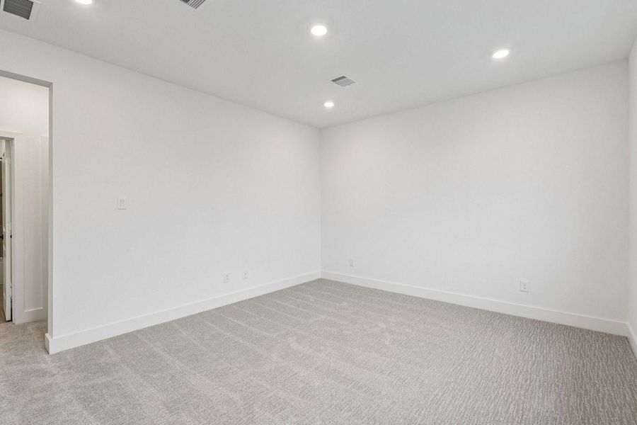 21603 Berry Crest Primary Bed (2)