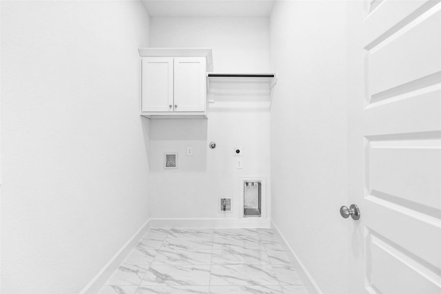 Spacious, unfurnished interior of a new home in Audubon Park 70', Magnolia (Image 24).