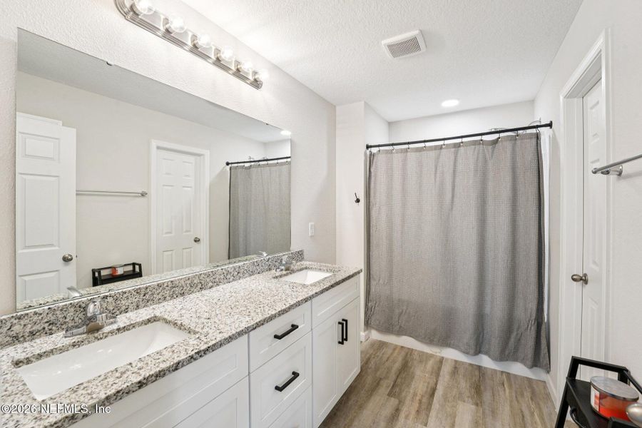 Furnished interior view inside a new home in , Jacksonville (Image 19).