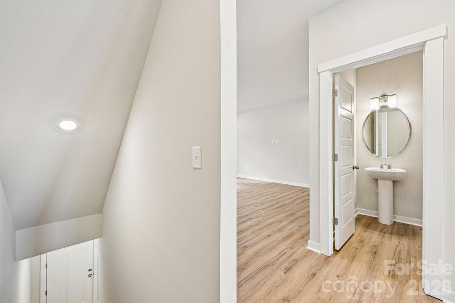 Spacious, unfurnished interior of a new home in Vanguard at Vermillion, Huntersville (Image 10). Spacious, unfurnished interior of a new home in Vanguard at Vermillion, Huntersville (Image 10).