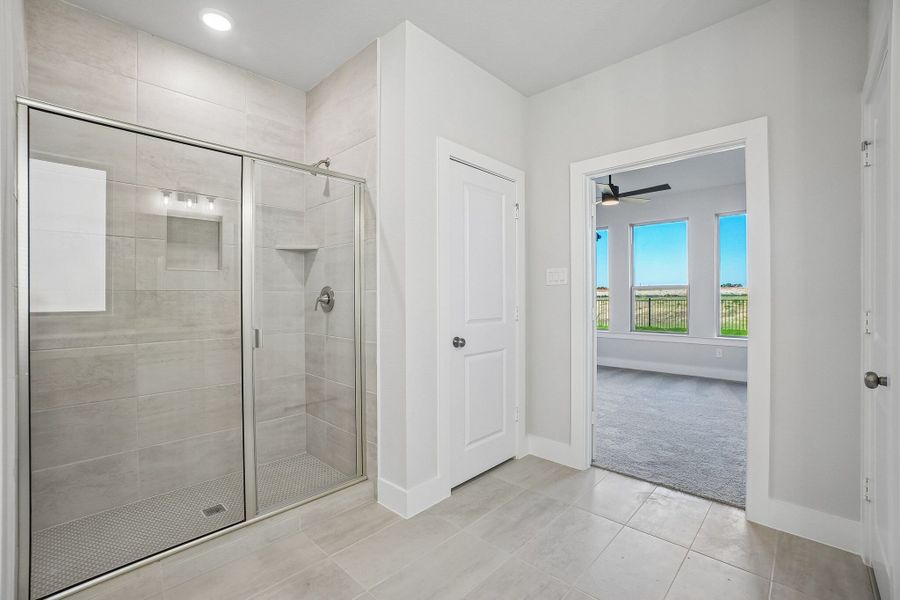 Owner's Bathroom Owner's Bathroom
