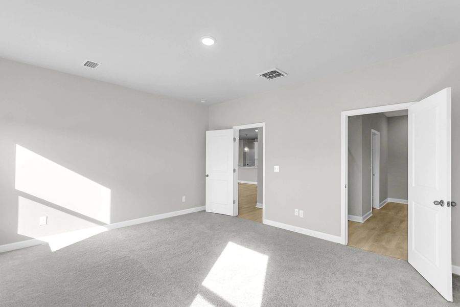 Similar McKinley floorplan with Timeless Collection. Features and finishes vary.