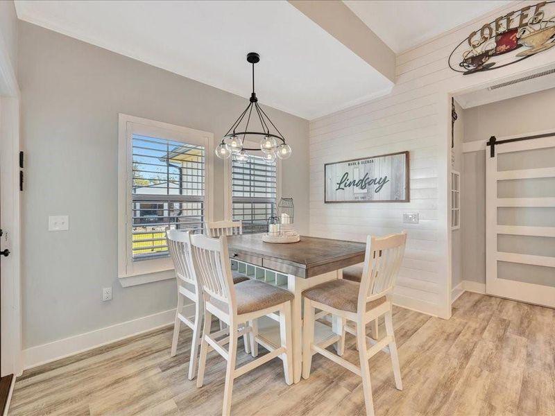 Furnished interior view inside a new home in , Diboll (Image 6).