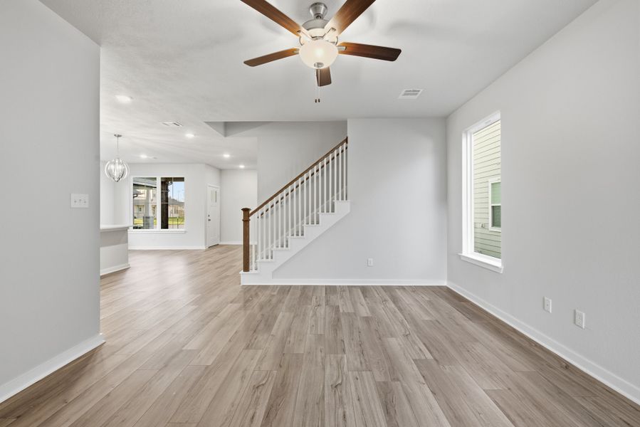 Spacious, unfurnished interior of a new home in Heartland at Creek Meadows, College Station (Image 6). Spacious, unfurnished interior of a new home in Heartland at Creek Meadows, College Station (Image 6).