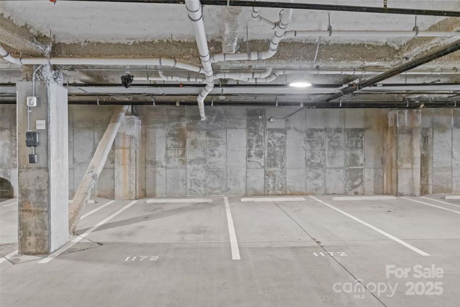 Image 36 of a home in .