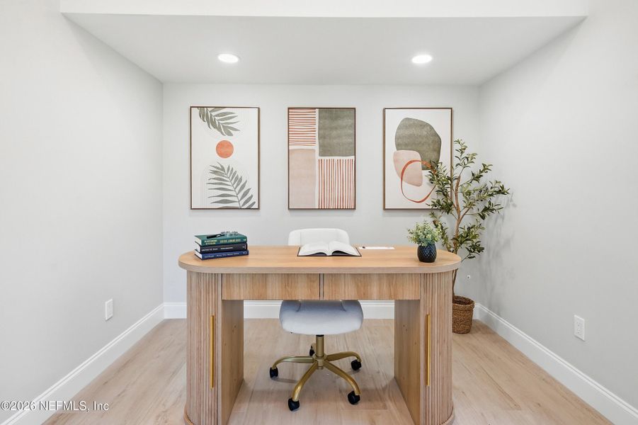 Furnished interior view inside a new home in , Atlantic Beach (Image 54).