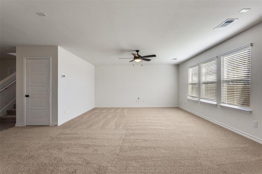 Spacious, unfurnished interior of a new home in Princeton Estates, Princeton (Image 21).