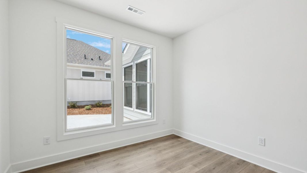 Spacious, unfurnished interior of a new home in The Courtyards at Stewarts Creek, Smyrna (Image 46).