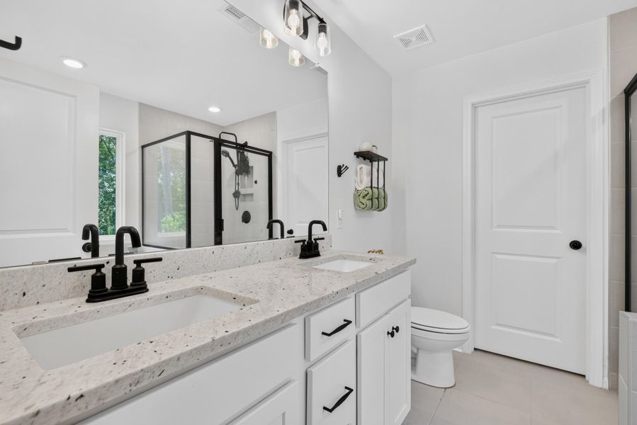 Furnished interior view inside a new home in , Charleston (Image 23).