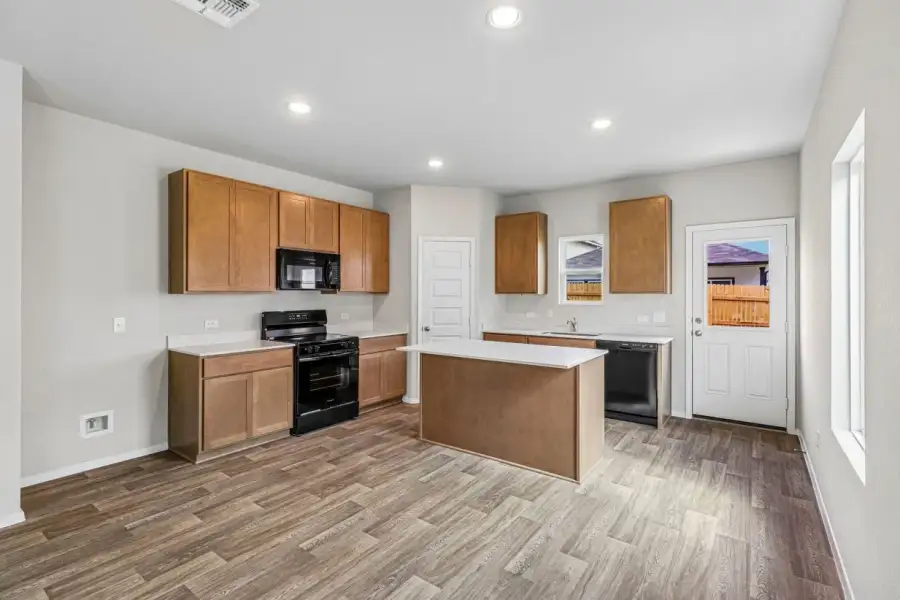 Furnished interior view inside a new home in Edgebrooke, Pflugerville (Image 6).