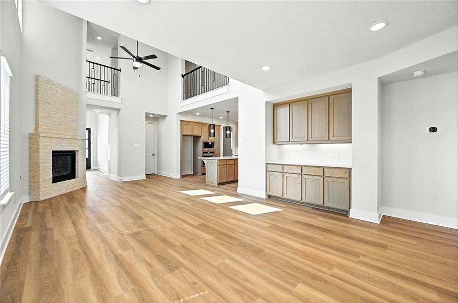 813StoneGroveRdLINCR006 813StoneGroveRdLINCR006