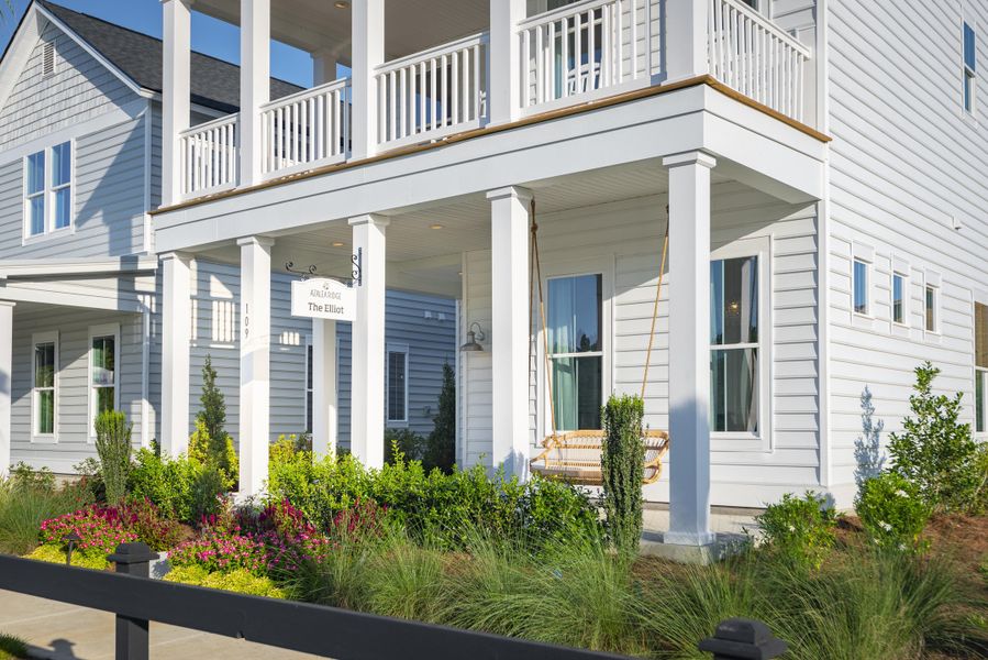 Exterior details and patio area of a home in Sweetgrass at Summers Corner, Summerville (Image 3).