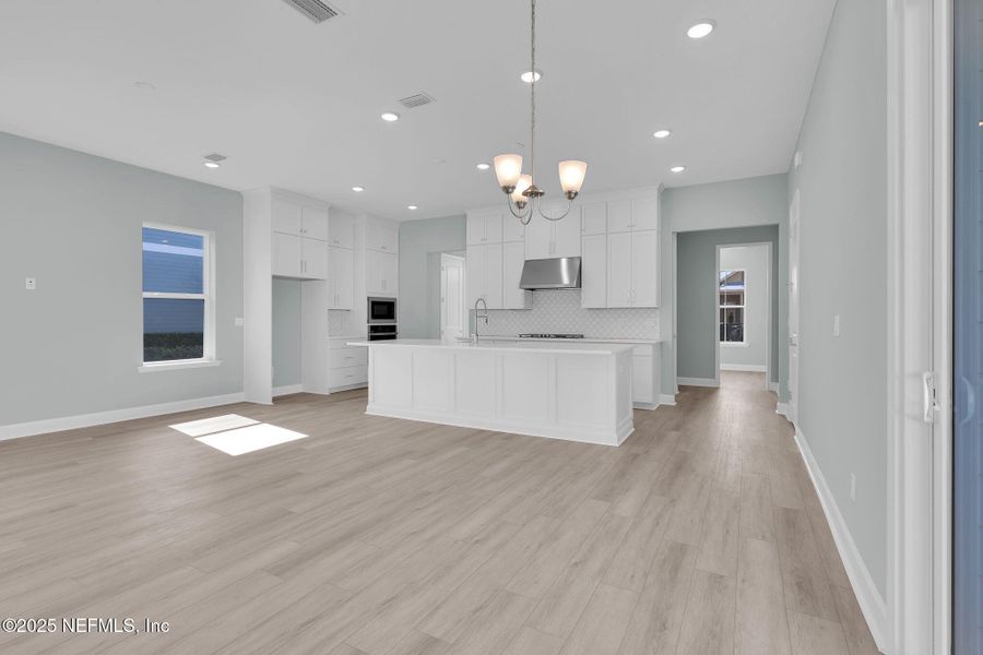 Spacious, unfurnished interior of a new home in Seabrook Village at Seabrook, Nocatee (Image 39). Spacious, unfurnished interior of a new home in Seabrook Village at Seabrook, Nocatee (Image 39).