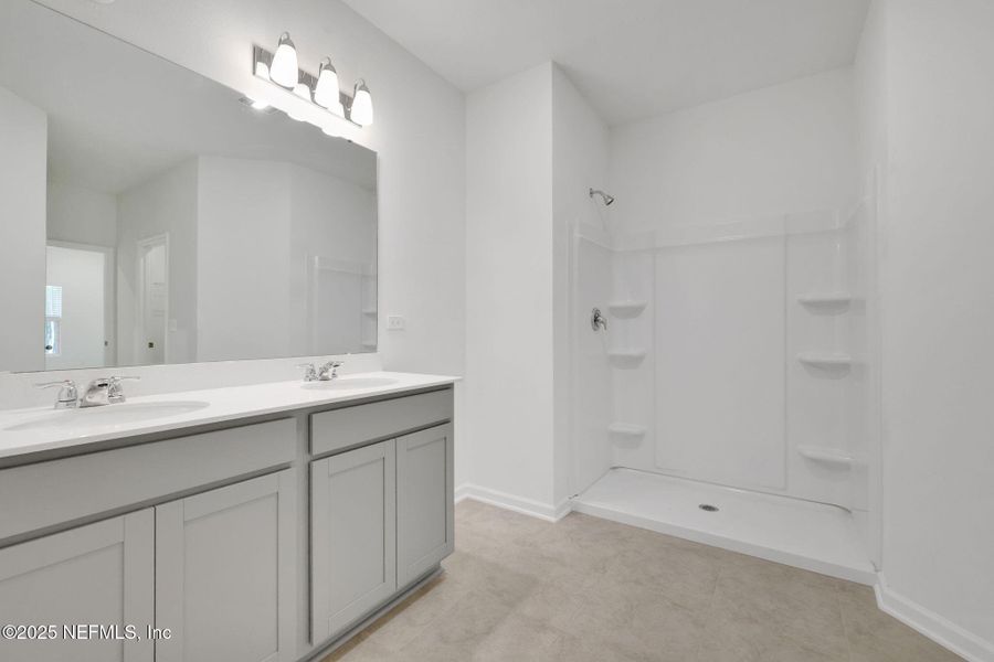 Furnished interior view inside a new home in Bellbrooke, Jacksonville (Image 4).