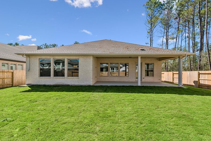 Welcome to The Bluffwood by David Weekley Homes. Move-In-Ready Now!