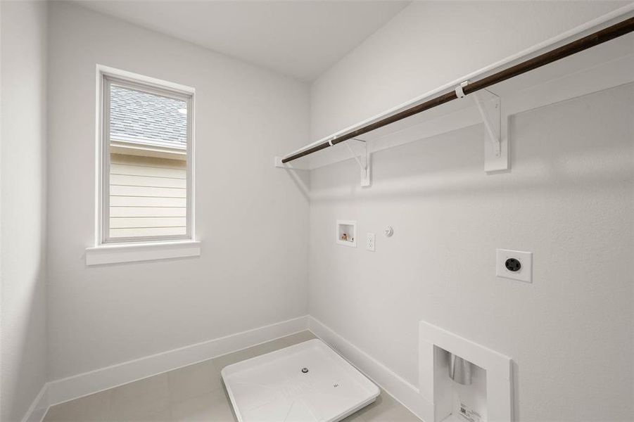 Spacious, unfurnished interior of a new home in Cottage Collection at Harvest, Argyle (Image 23). Spacious, unfurnished interior of a new home in Cottage Collection at Harvest, Argyle (Image 23).