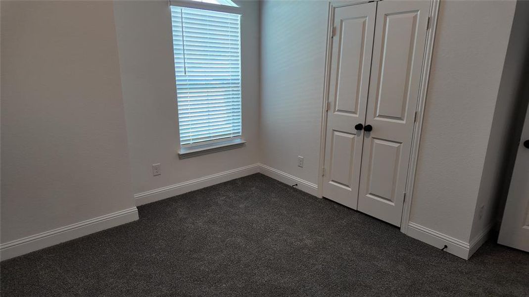 Spacious, unfurnished interior of a new home in Panchasarp Farms, Burleson (Image 20). Spacious, unfurnished interior of a new home in Panchasarp Farms, Burleson (Image 20).
