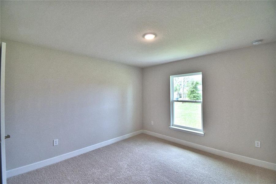 Spacious, unfurnished interior of a new home in Cadence Crossing, Auburndale (Image 21).