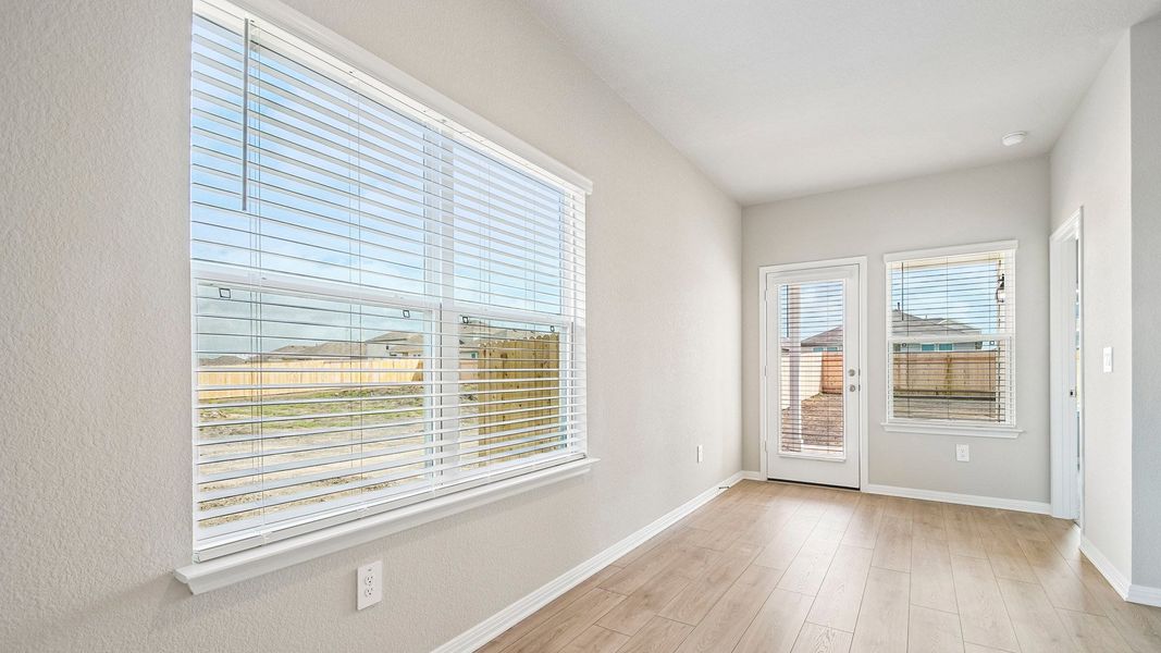 Spacious, unfurnished interior of a new home in Carillon, Manor (Image 15).