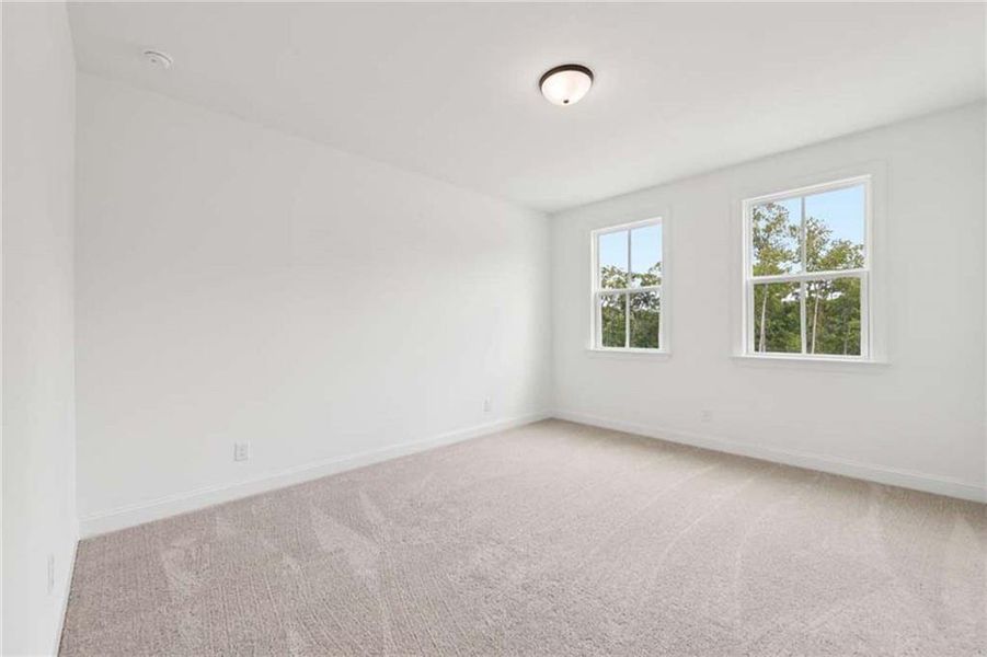 Spacious, unfurnished interior of a new home in East Harbor II at Chestatee, Dawsonville (Image 27).