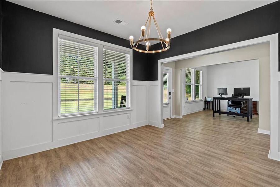 Spacious, unfurnished interior of a new home in Crossing Creeks, Monroe (Image 25). Spacious, unfurnished interior of a new home in Crossing Creeks, Monroe (Image 25).