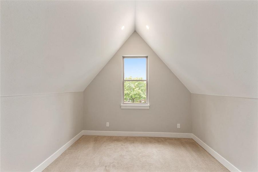 Bonus room in bedroom Bonus room in bedroom