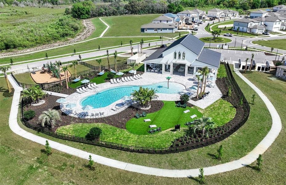 Community amenities in , Lake Alfred (Image 13).