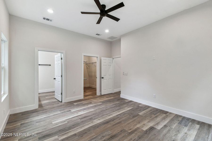 Spacious, unfurnished interior of a new home in , Jacksonville (Image 19). Spacious, unfurnished interior of a new home in , Jacksonville (Image 19).