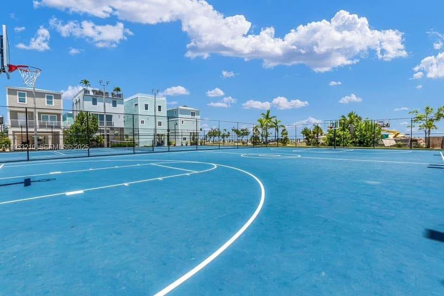 Community amenities in , Key Largo (Image 15).