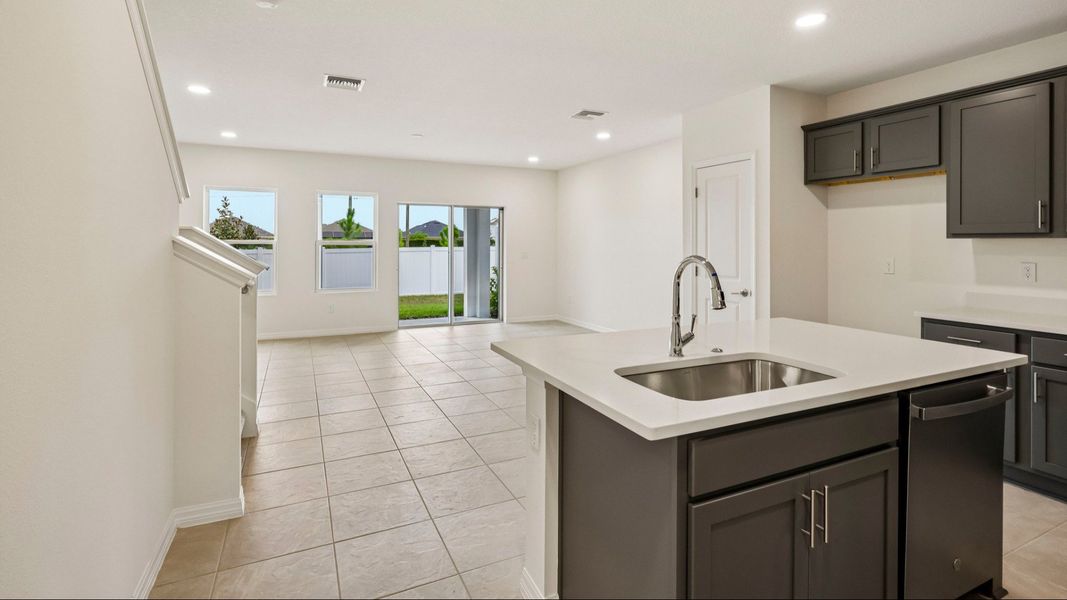 Furnished interior view inside a new home in Twin Oaks, Zephyrhills (Image 10). Furnished interior view inside a new home in Twin Oaks, Zephyrhills (Image 10).