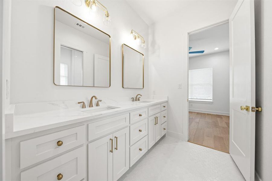 Furnished interior view inside a new home in , Hewitt (Image 11).