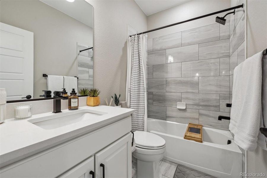 Furnished interior view inside a new home in , Lakewood (Image 11). Furnished interior view inside a new home in , Lakewood (Image 11).