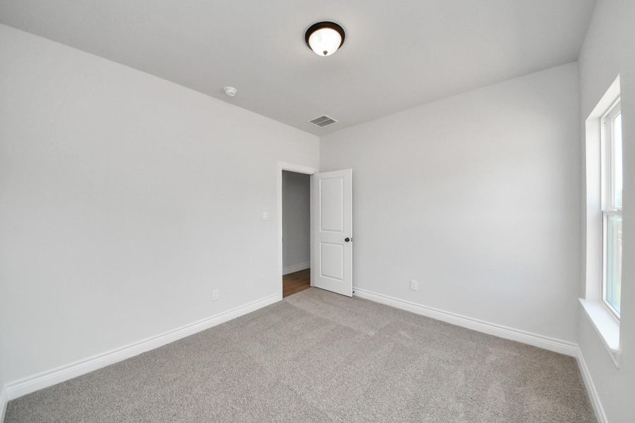 Spacious, unfurnished interior of a new home in Lexington Heights, Willis (Image 20). Spacious, unfurnished interior of a new home in Lexington Heights, Willis (Image 20).