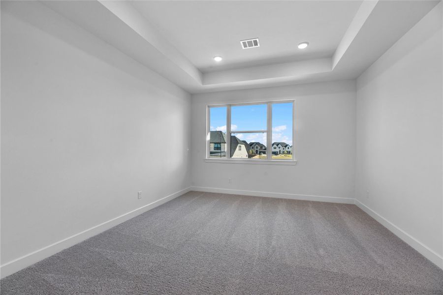 Spacious, unfurnished interior of a new home in The Grand Prairie, Hockley (Image 16).